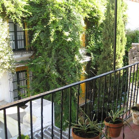 Pension Bienvenido Seville Luaran gambar