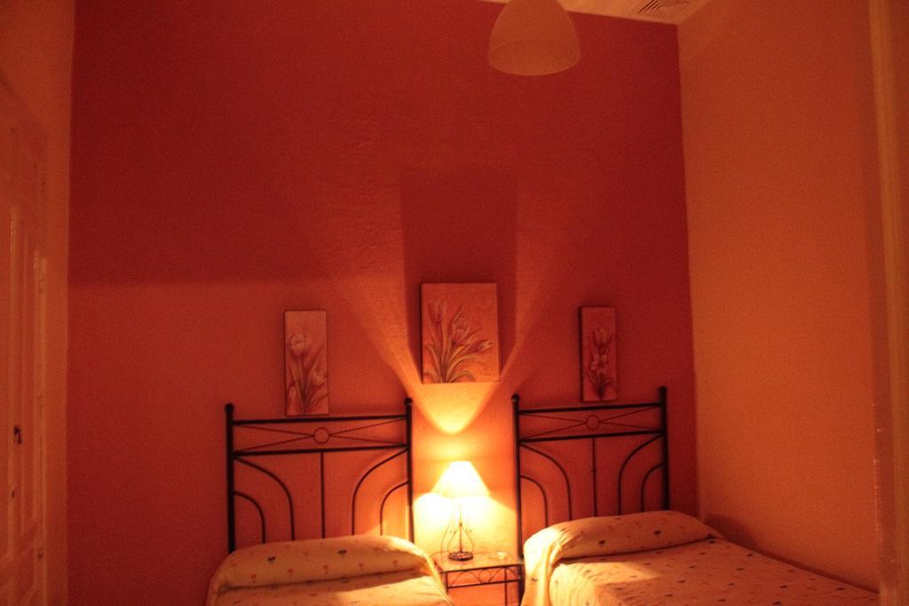 Pension Bienvenido Seville Luaran gambar